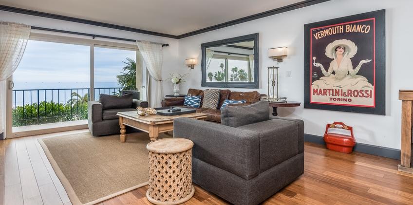 221 00101livingroom 1 (1)